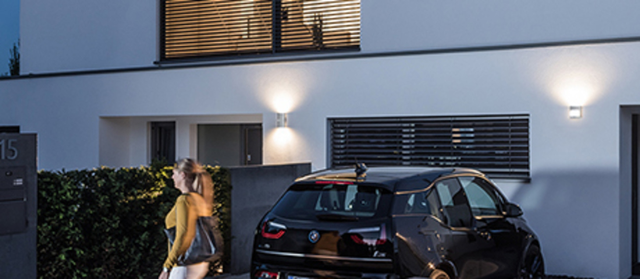 TheLeda D bei B&H Elektro GmbH in Grimma